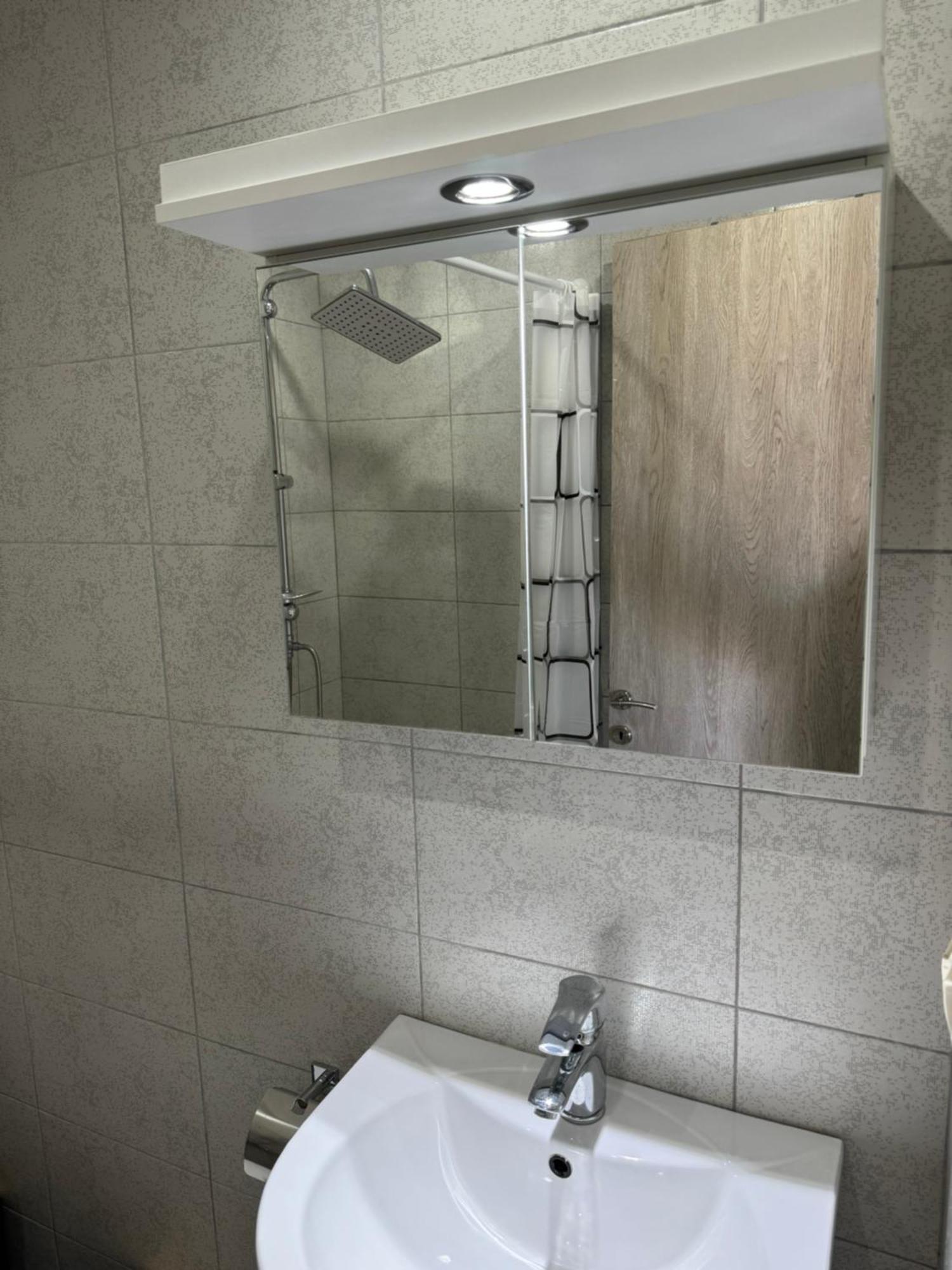 Adoniss Apartmentss Paralia Dionysiou Exteriör bild