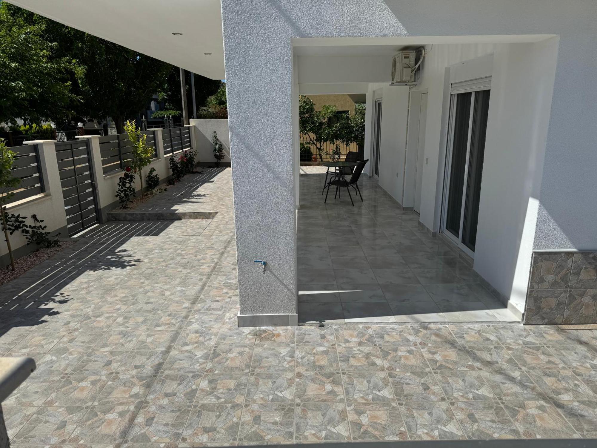 Adoniss Apartmentss Paralia Dionysiou Exteriör bild